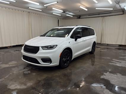 2025 Chrysler Pacifica Warsaw IN