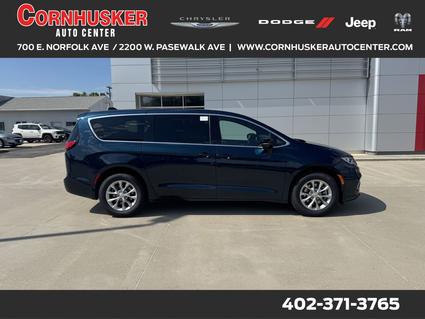 2025 Chrysler Pacifica Norfolk NE