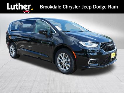 2025 Chrysler Pacifica Minneapolis MN
