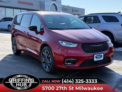 2026 Chrysler Pacifica Milwaukee WI