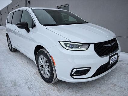 2026 Chrysler Pacifica Winona MN