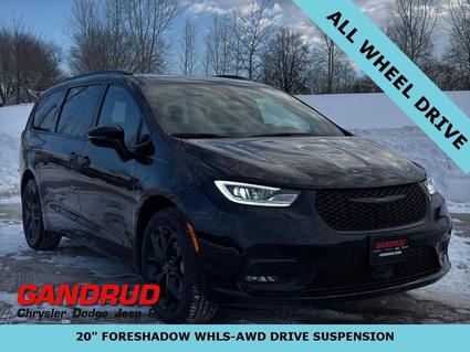 2026 Chrysler Pacifica Green Bay WI