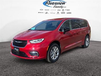 2026 Chrysler Pacifica Chamberlain SD