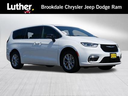 2025 Chrysler Pacifica Minneapolis MN