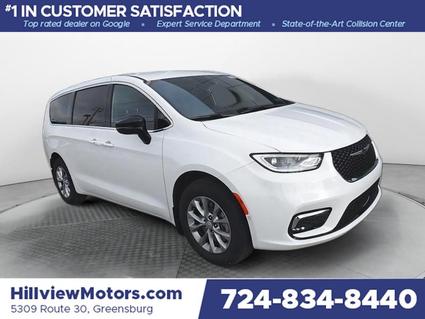 2025 Chrysler Pacifica Greensburg PA