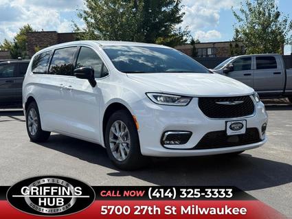 2026 Chrysler Pacifica Milwaukee WI
