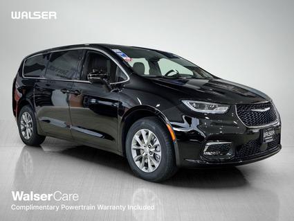 2026 Chrysler Pacifica Hopkins MN