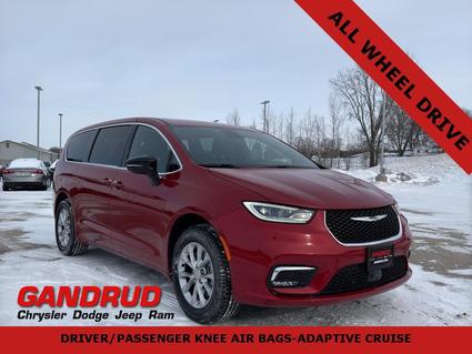 2026 Chrysler Pacifica Green Bay WI