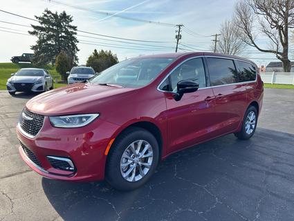 2026 Chrysler Pacifica Fostoria OH