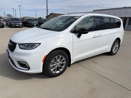 2026 Chrysler Pacifica Marshall MN