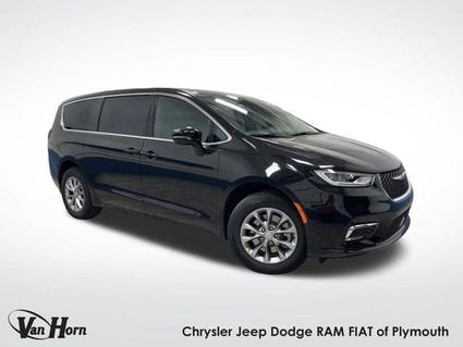 2026 Chrysler Pacifica Plymouth WI