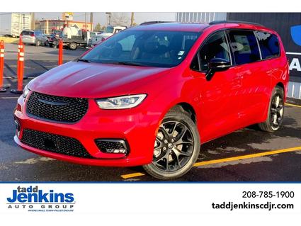 2026 Chrysler Pacifica Blackfoot ID