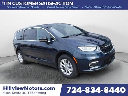 2025 Chrysler Pacifica Greensburg PA