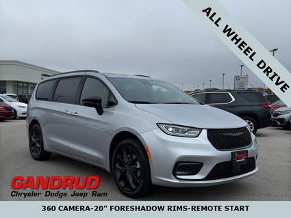 2026 Chrysler Pacifica Green Bay WI