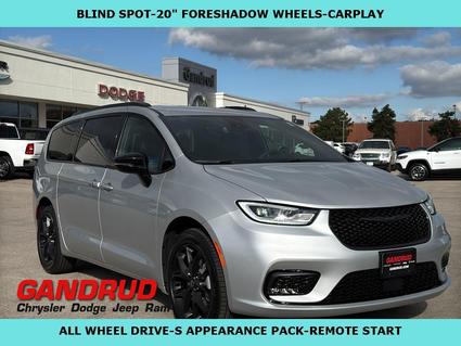 2026 Chrysler Pacifica Green Bay WI