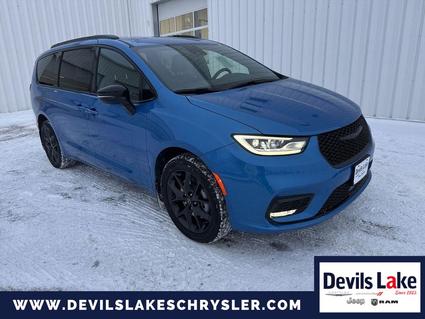 2026 Chrysler Pacifica Devils Lake ND