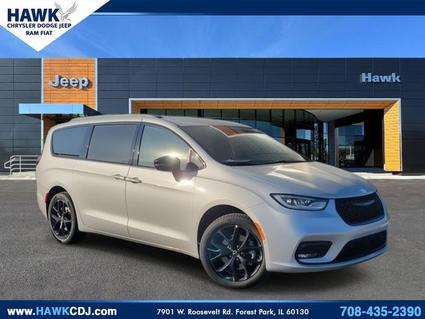 2026 Chrysler Pacifica Forest Park IL