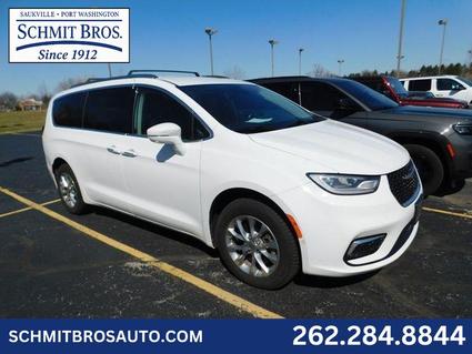 2021 Chrysler Pacifica Saukville WI