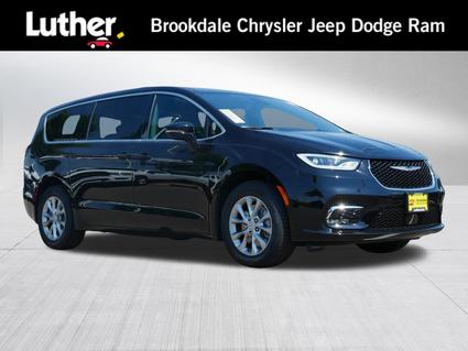 2025 Chrysler Pacifica Minneapolis MN