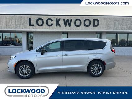 2026 Chrysler Pacifica Marshall MN
