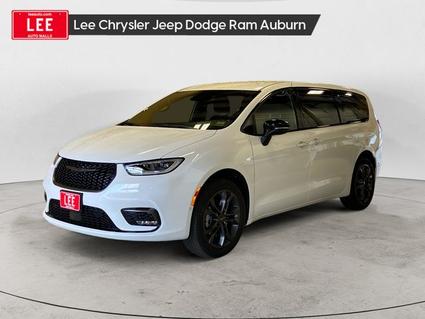 2026 Chrysler Pacifica La Grande OR