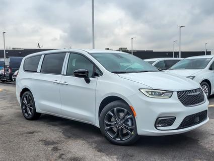 2026 Chrysler Pacifica Forest Park IL