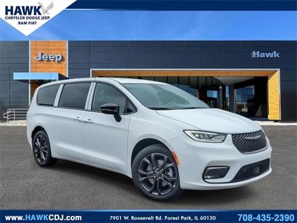 2026 Chrysler Pacifica Forest Park IL
