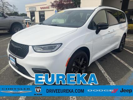 2026 Chrysler Pacifica Eureka CA