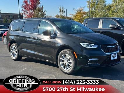2026 Chrysler Pacifica Milwaukee WI