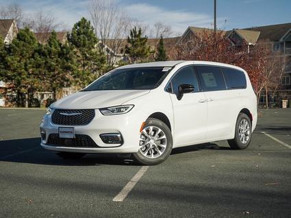 2026 Chrysler Pacifica Minneapolis MN