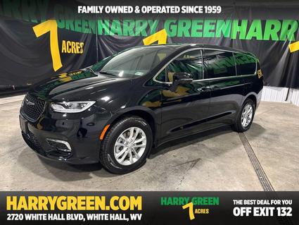 2026 Chrysler Pacifica White Hall WV