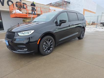 2021 Chrysler Pacifica Marshall MN