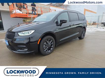 2021 Chrysler Pacifica Marshall MN