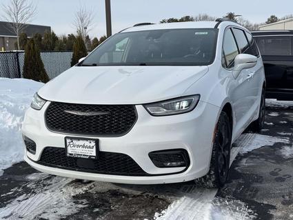 2022 Chrysler Pacifica Riverhead NY