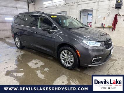 2022 Chrysler Pacifica Devils Lake ND