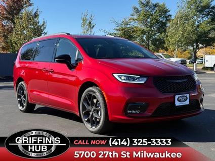 2026 Chrysler Pacifica Milwaukee WI