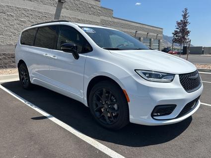 2025 Chrysler Pacifica Perry  UT