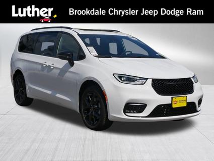 2026 Chrysler Pacifica Minneapolis MN