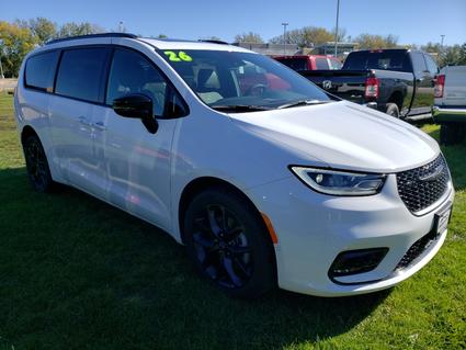 2026 Chrysler Pacifica Winona MN