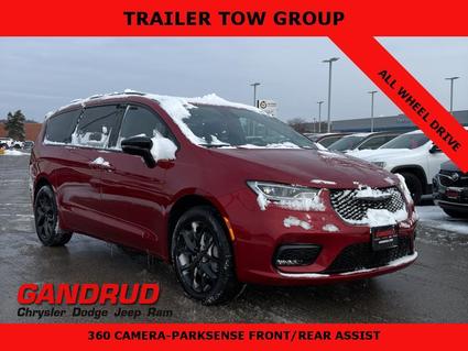 2026 Chrysler Pacifica Green Bay WI