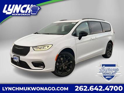 2026 Chrysler Pacifica Mukwonago WI