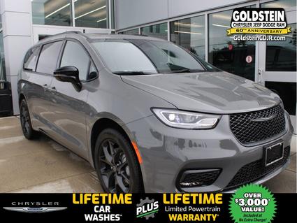 2025 Chrysler Pacifica Latham NY