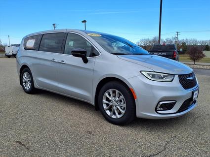 2026 Chrysler Pacifica Baraboo WI