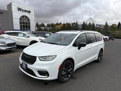 2026 Chrysler Pacifica Pullman WA