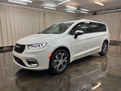 2026 Chrysler Pacifica Warsaw IN