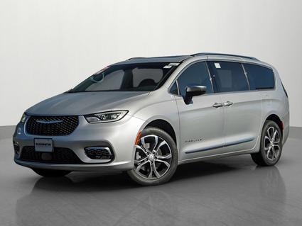 2026 Chrysler Pacifica Minneapolis MN