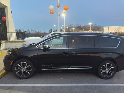 2022 Chrysler Pacifica Morristown TN