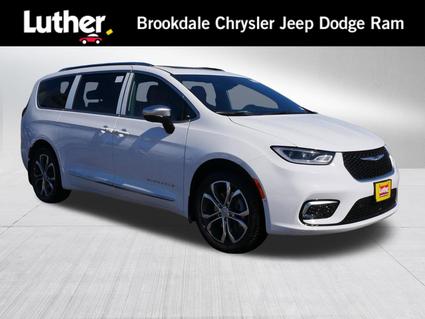2026 Chrysler Pacifica Minneapolis MN