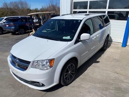 2017 Dodge Grand Caravan Hazel Green WI