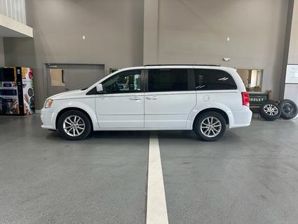 2013 Dodge Grand Caravan Manchester IA